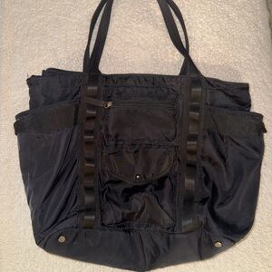 Tommy Bahama Black Nylon bag/Gym bag